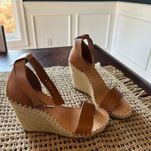 Dolce Vita Espadrille  in great condition